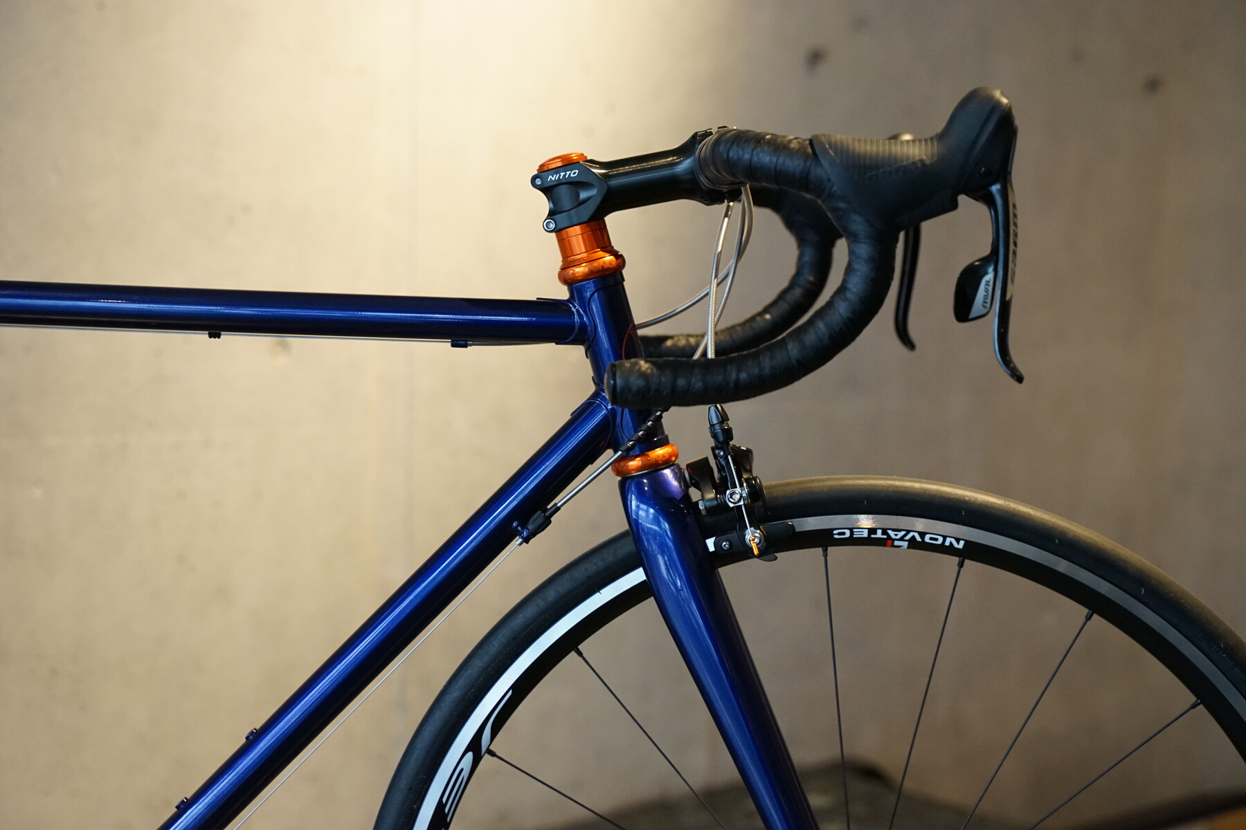 macchi cyclesからクロモリグラベルロードの試乗車 到着 : K&M macchi cyclesからクロモリグラベルロードの試乗車 到着 : K&M