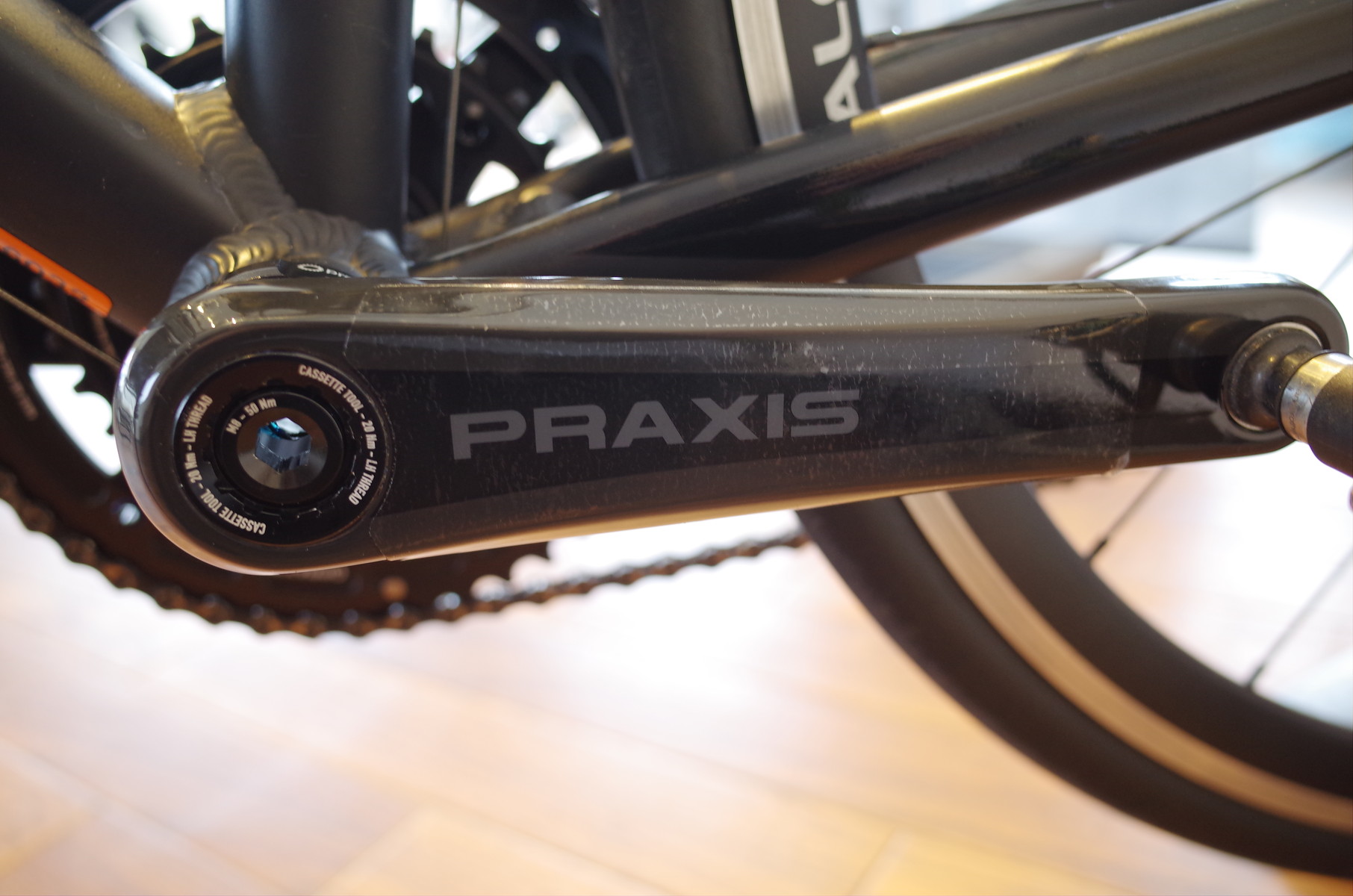 PRAXISWORKS ZAYANTEカーボンクランク : K&M CYCLE BLOG
