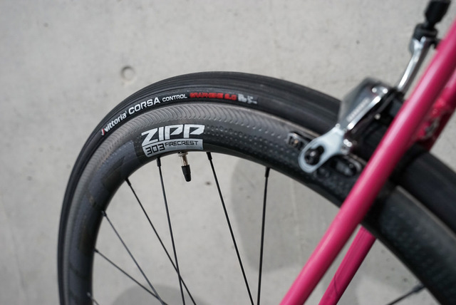 フルモデルチェンジは伊達じゃない ZIPP FIRECREST 303 カスタム フルモデルチェンジは伊達じゃない ZIPP FIRECREST 303 カスタム