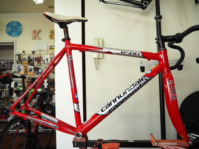 Cannondale ロードバイク R500 CAAD5 後輪パンクしてます 売り出し最激安