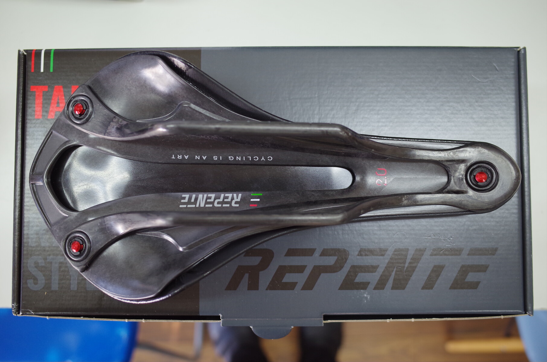 REPENTE PRIME 2.0 TESTSADDLEカーボンレール