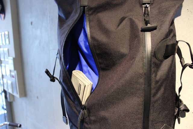 街のサイクリストに向けたバッグ「DATUM(デイタム)」 : K&M 街のサイクリストに向けたバッグ「DATUM(デイタム)」 : K&M