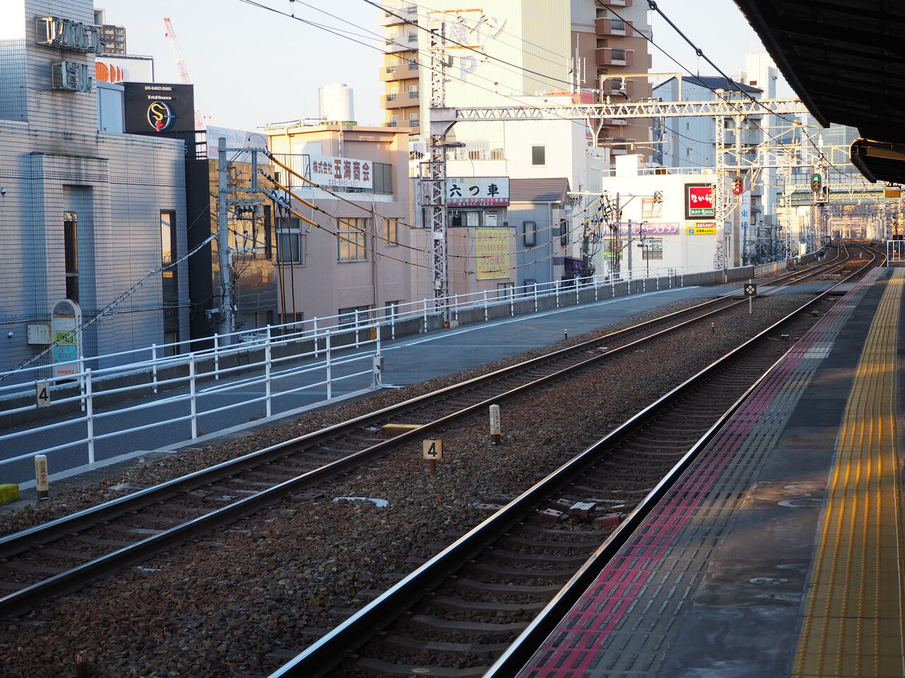 大阪市中央卸売市場専用線の跡 にわかの日々 廃線跡巡り