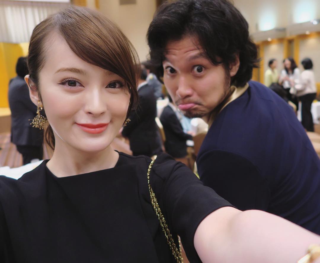 祝福 優香 35 ついに結婚 相手は俳優青木崇高 36 かねはちエクスプレス 祝福 優香 35 ついに結婚 相手は俳優青木崇高 36 かねはちエクスプレス