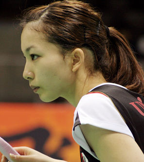祝金メダル バドミントン松友美佐紀選手のサービスショット集 かねはちエクスプレス 祝金メダル バドミントン松友美佐紀選手のサービスショット集 かねはちエクスプレス