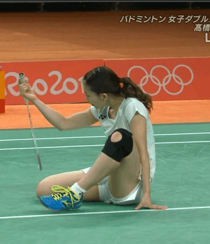 祝金メダル バドミントン松友美佐紀選手のサービスショット集 かねはちエクスプレス 祝金メダル バドミントン松友美佐紀選手のサービスショット集 かねはちエクスプレス