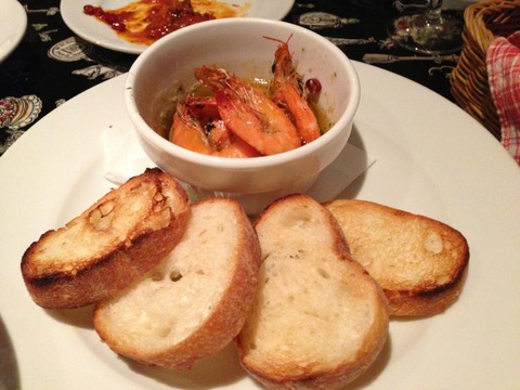 14777_193774397451890_994016397_n