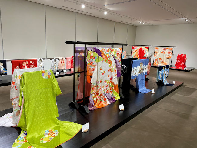 お子様の成長を願うきもの 千總の七五三 初着新作発表と千總ギャラリーのススメ 狛犬コマの徒然ブログ