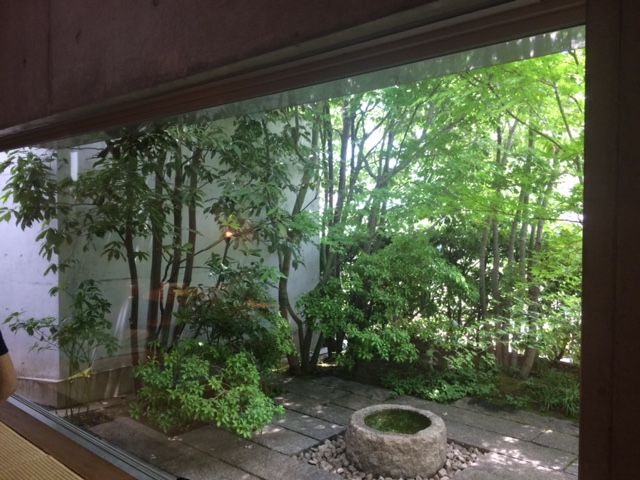 気持ちのいい庭 自然素材 無垢の木の家のつくり方 健康住宅の工務店 埼玉 群馬