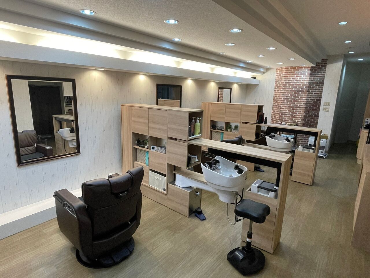 line_1256917138725209