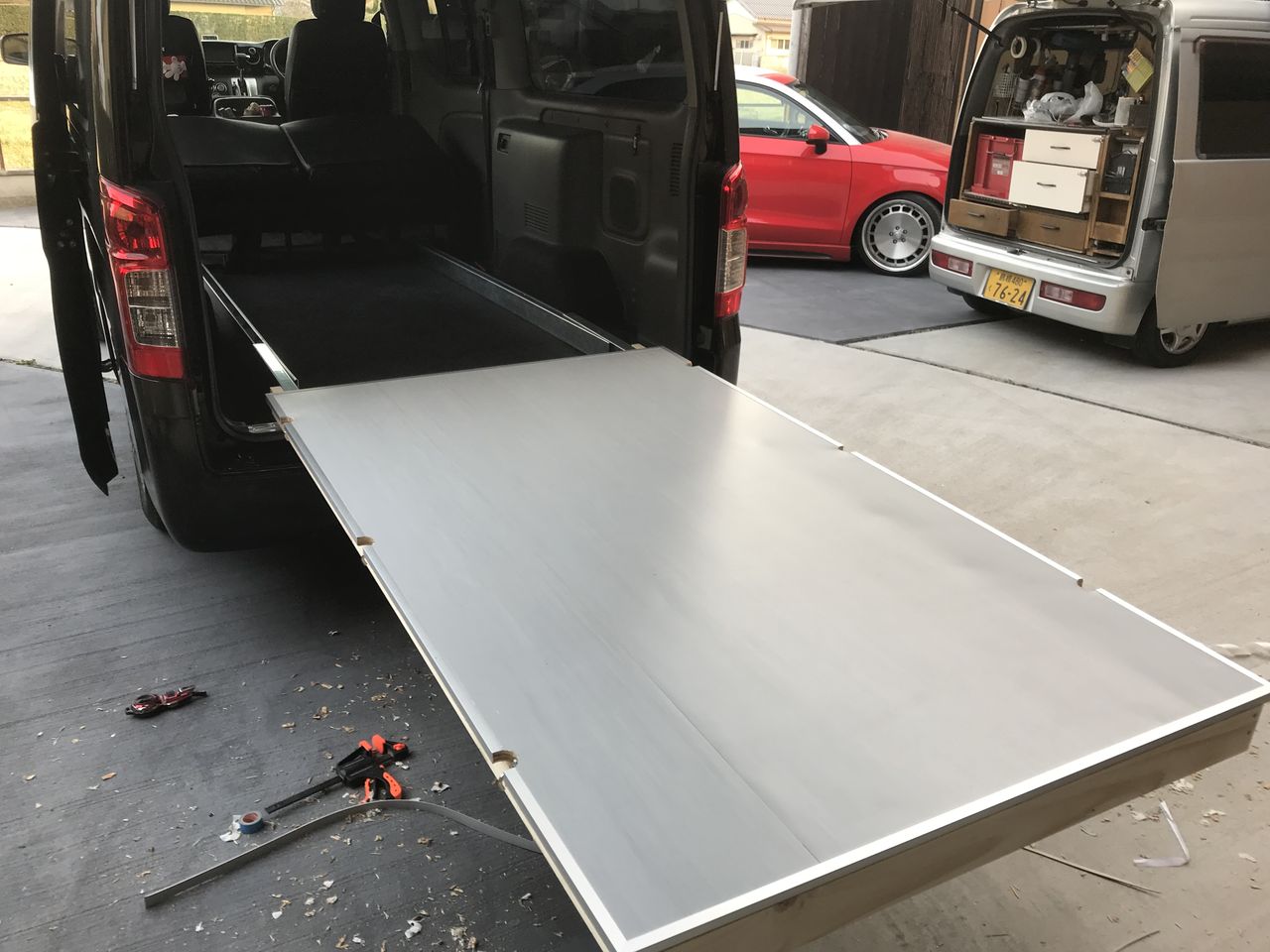 NV350 自作スライドフロアレール付き NV350 スライドフロア完成（日産