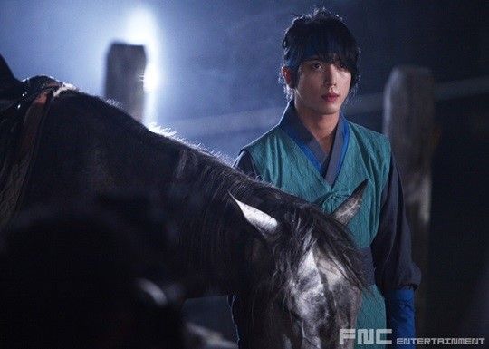 韓国ドラマ Cnblueチョン ヨンファ 三銃士 ダルヒャン ルック大量放出 韓国芸能これくしょん 韓これ