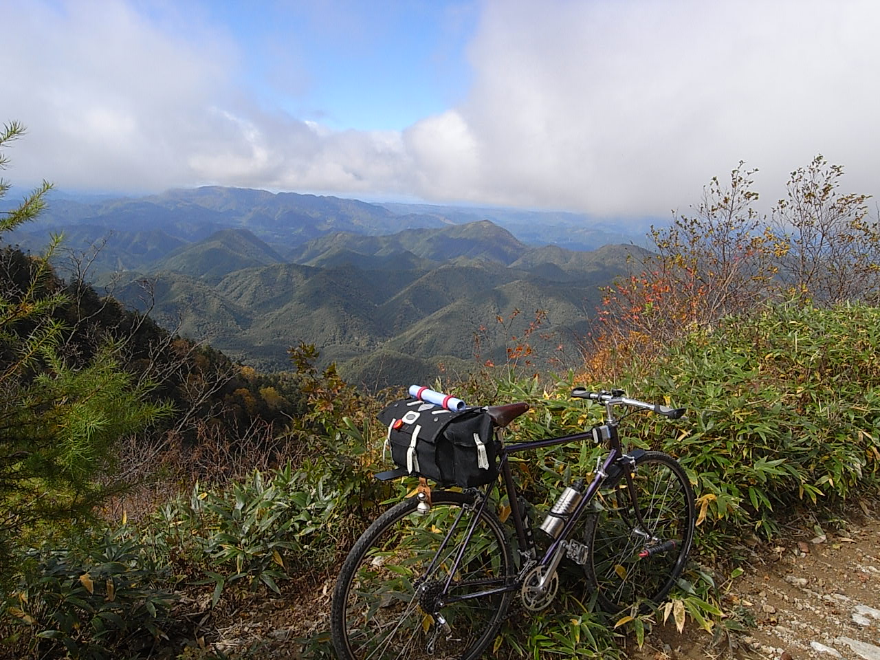 塩那道路 2019 自転車