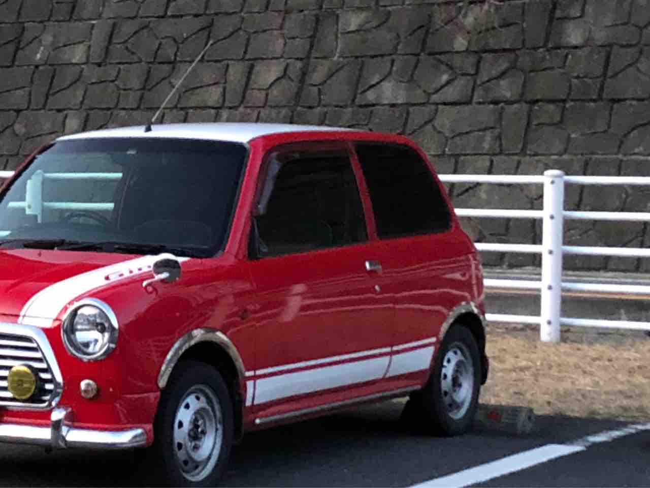 ミラジーノ初めての窓枠ブラック塗装 ランたぷのblog