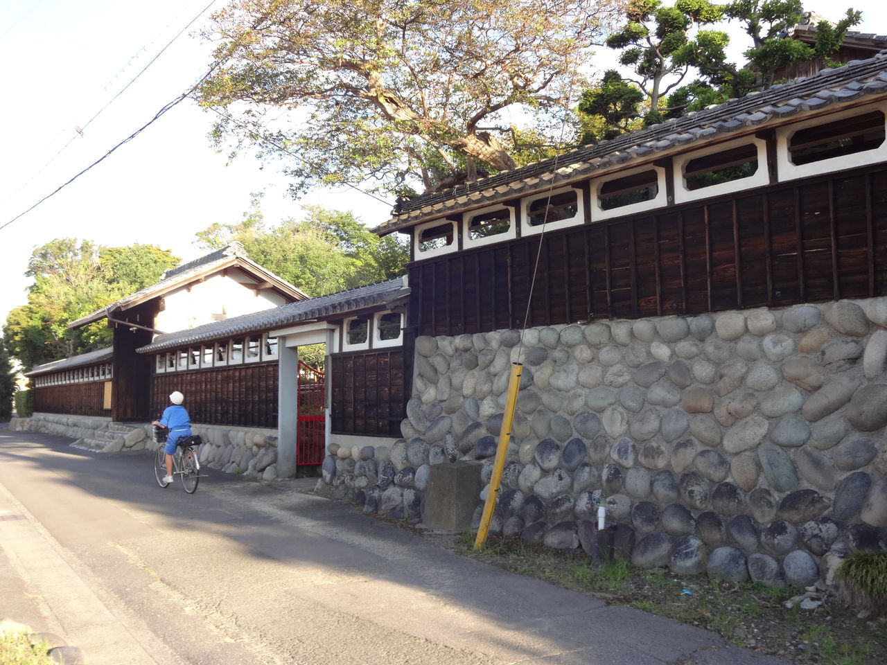 不破一色駅