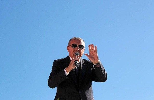 トルコ大統領「リラが暴落すると思ってFXしてる人は高い代償を払うことになる！」