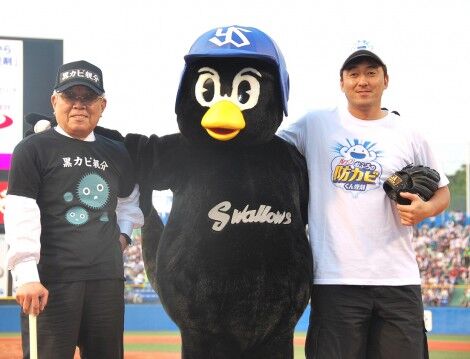 野球 追悼 楽天 石井一久gm 野村さんの蹴ったイスの飛距離を忘れない ヤクルト時代の思い出を語った 野球の道は虹色に輝く 野球まとめ