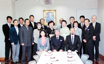 高津理容美容専門学校後援会