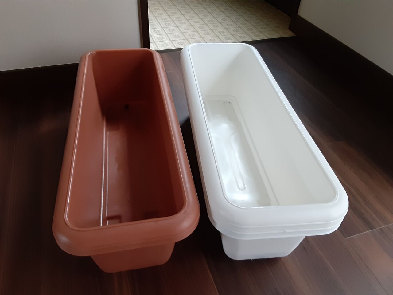 これからの メダカ飼育容器 は 全面プランターに切り替え 日本メダカ協会東京支部の公式ページ