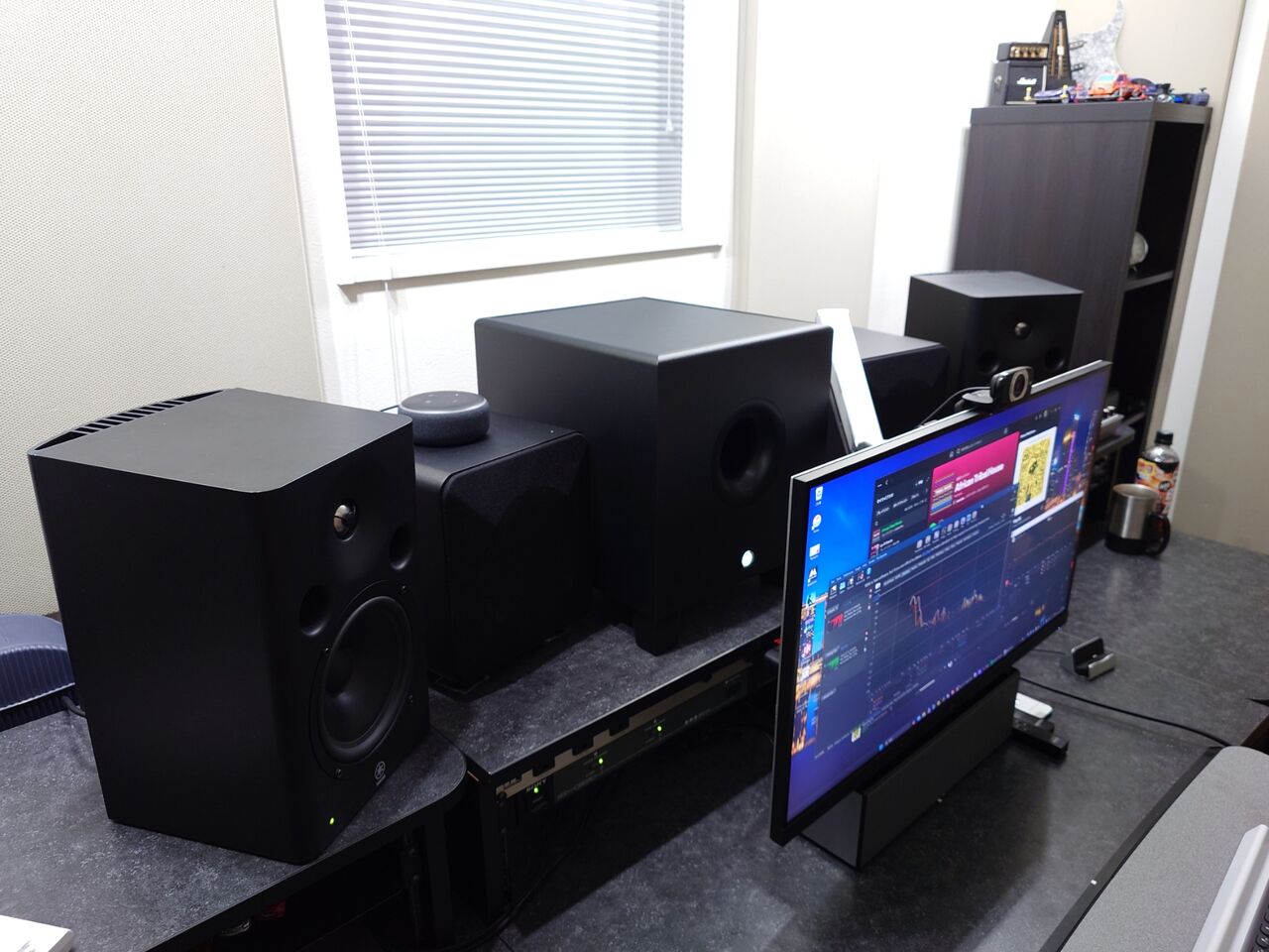 YAMAHA HS8S｜20Hzは出るが歪む？机上設置で分かった長所と限界 : オレ