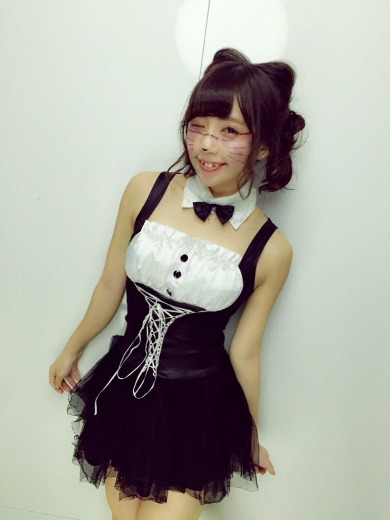 グラビアアイドル自画動部 : 日野麻衣① 自撮り画像70枚
