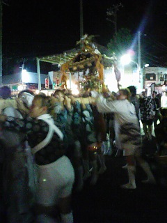 津久井浜 祭 Biography