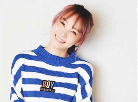 Lisa パンパンに膨れ上がった衣装に視聴者困惑 え 妊娠してる お腹がすごい 芸能早分かり速報 Lisa パンパンに膨れ上がった衣装に視聴者困惑 え 妊娠してる お腹がすごい 芸能早分かり速報