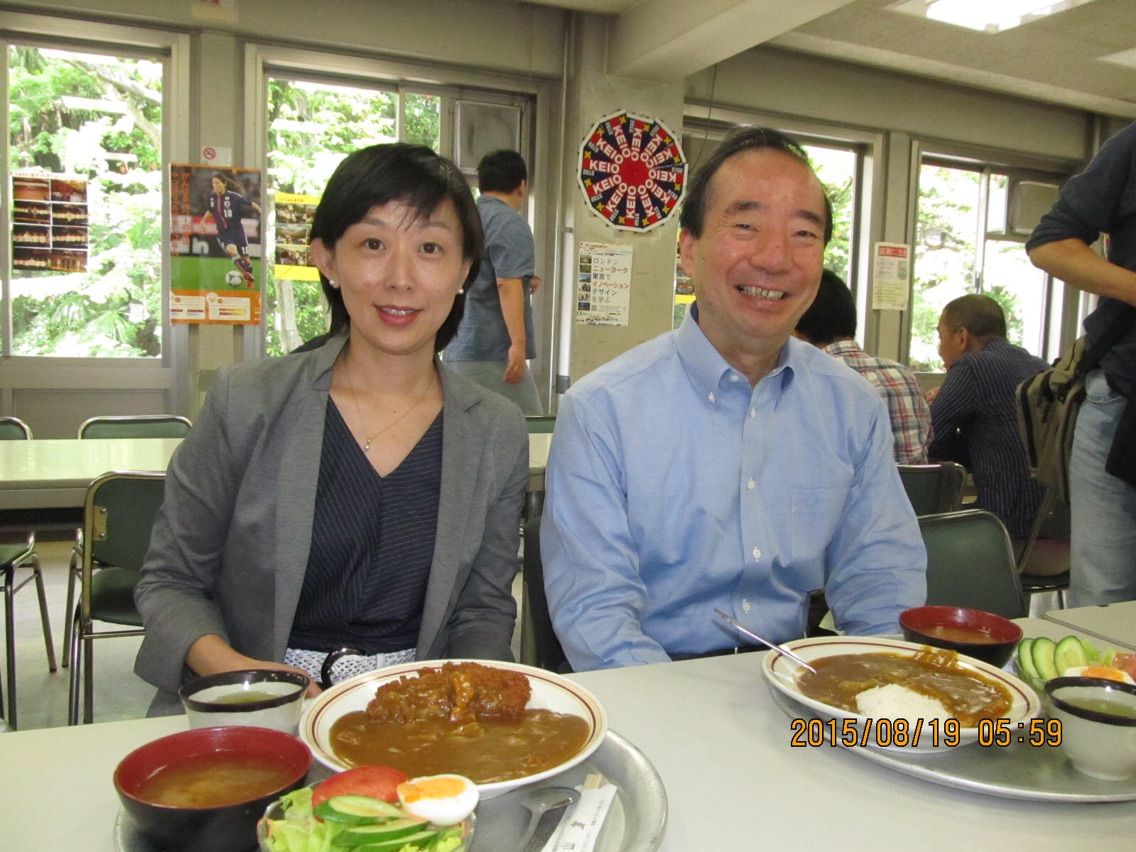 母校のカレー 飯田香織ブログ 担々麺とアジサイとちょっと経済