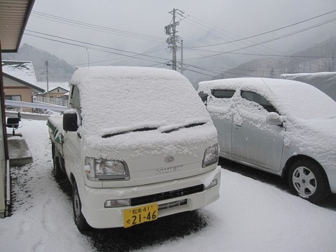 信州 長野県 生坂村 雪
