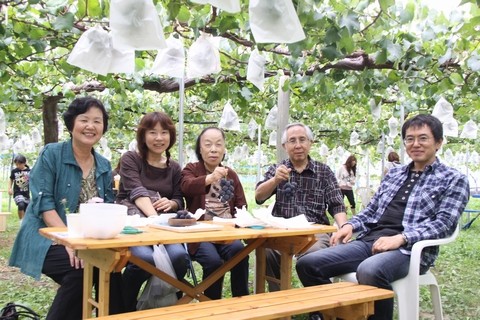 信州 長野県 生坂村 ぶどう狩り 巨峰狩り 季来里ふぁーむすずき