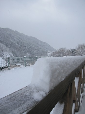 信州 長野県 生坂村 雪