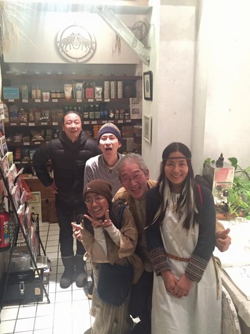 12552797_905351982895400_4855859108368180154_n