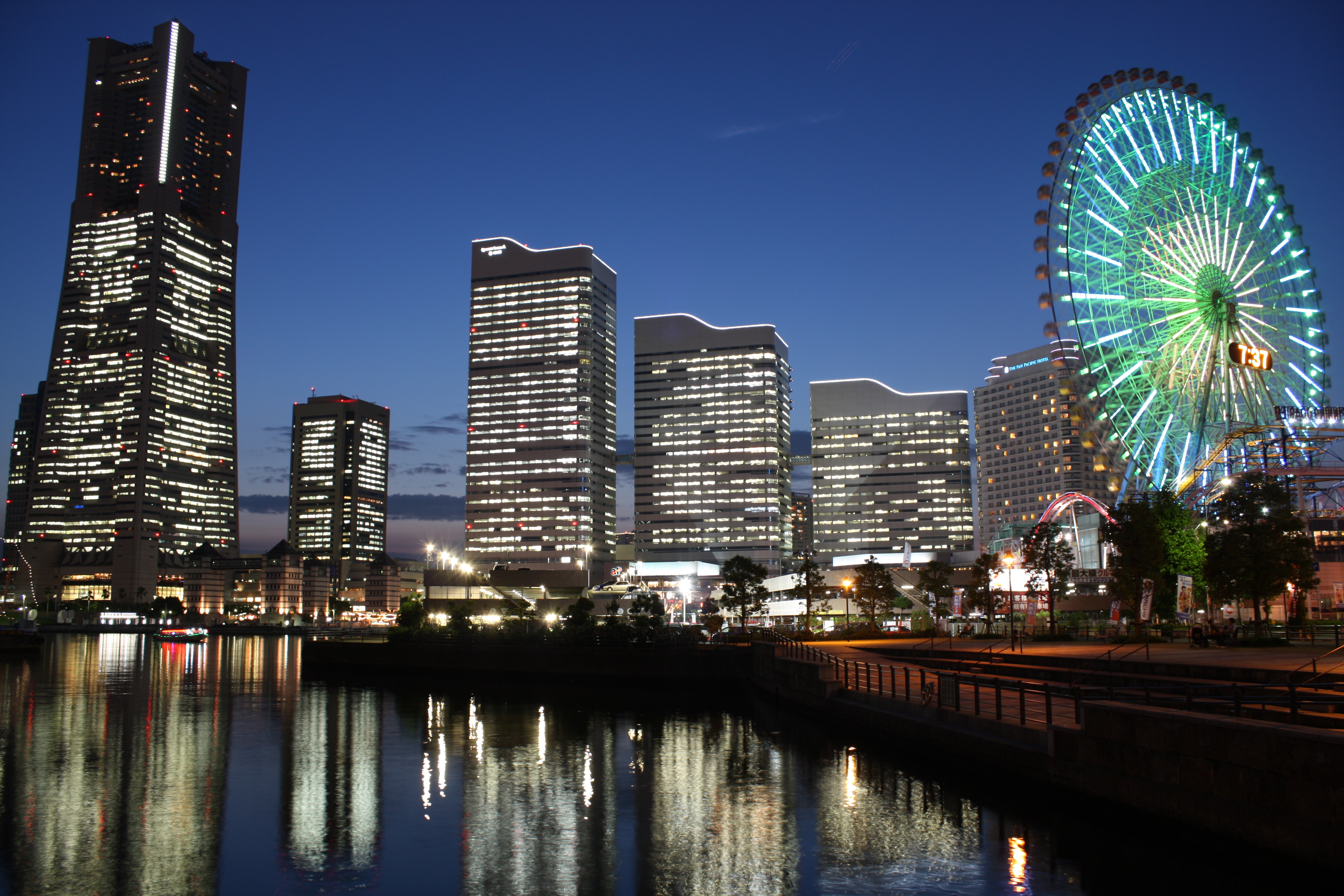 横浜 桜木町 運河パークからの夜景 Oscaの夜景探索日記