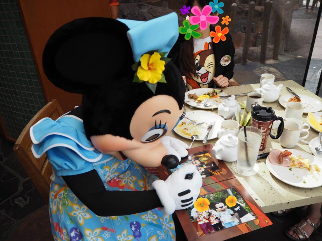 アウラニ旅行記 ミニーちゃんのスペシャルなサイン Happy Disney Swing アウラニ旅行記 ミニーちゃんのスペシャルなサイン Happy Disney Swing