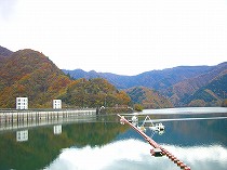 奥多摩湖