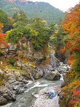 鳩ノ巣渓谷