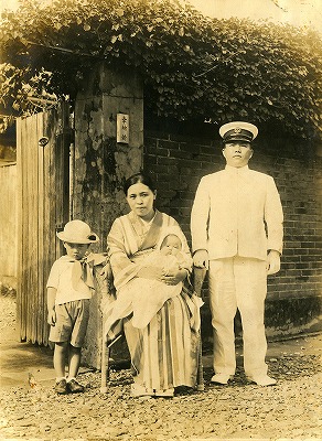 自宅前