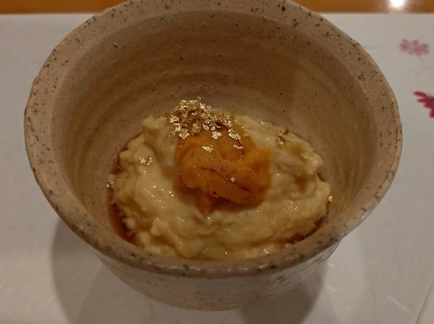 ウニと湯葉