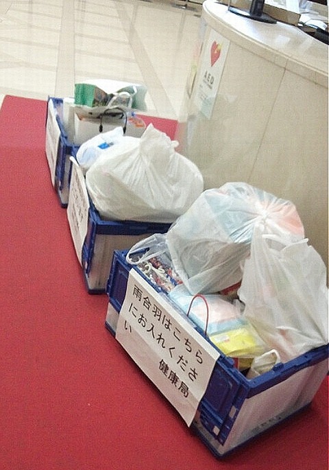 大阪市役所受付前2