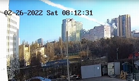 ウクライナアパートに着弾とか2