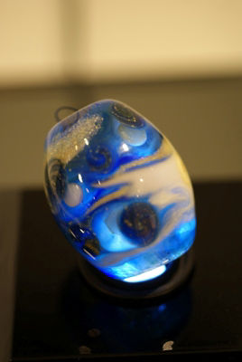 驚きの安さ 銀装身具展 蜻蛉玉・下倉洋之 増井敏雅 -水と精霊-」 グラス : 工芸品