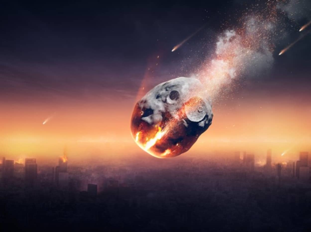 半年前にわかっていても、小惑星が衝突することは避けられない(NASAのシミュレーション)