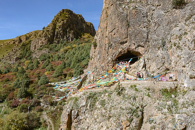 絶滅したデニソワ人がチベット高原で16万年の間、生き延びていたことが遺骨の発見で明らかに