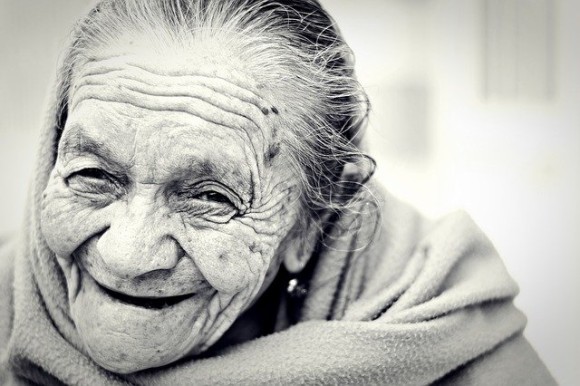 woman-1031000_640_e