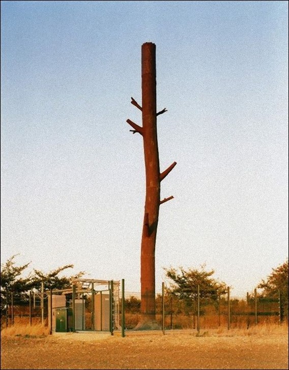 camouflaged_cell_phone_tower_07_e