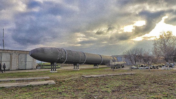 ロシアがすごい兵器作ってた イギリスまで13分の極超音速ミサイルの発射実験に成功 カラパイア ロシアがすごい兵器作ってた イギリスまで13分の極超音速ミサイルの発射実験に成功 カラパイア