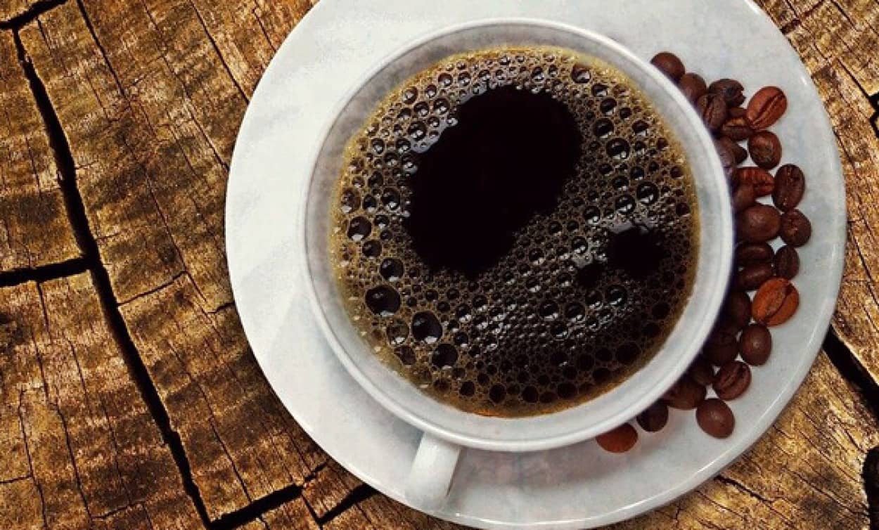 コーヒーの苦みを抑える簡単な方法