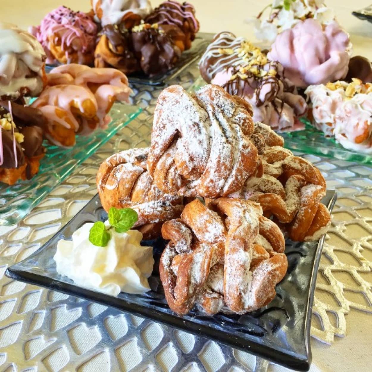 雪の玉みたいにまん丸なドイツ伝統のお菓子 シュネーバル の作り方 ネトメシ カラパイア 雪の玉みたいにまん丸なドイツ伝統のお菓子 シュネーバル の作り方 ネトメシ カラパイア