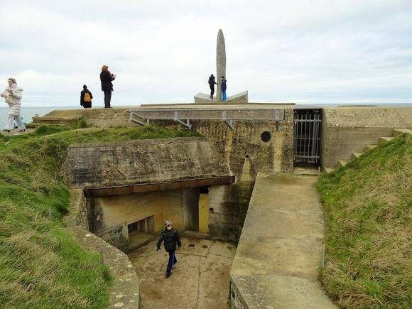 戦争の爪痕 ノルマンディーに残された無数の穴 フランス カラパイア
