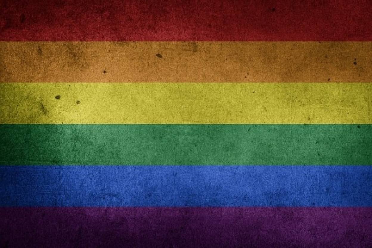 LGBTQ2_e
